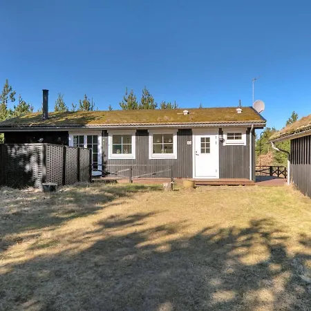 Holiday home Eimi - 1-5km From The Sea In Nw Jutland By Interhome