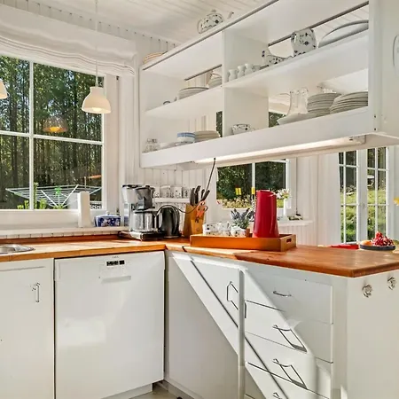 Feriehus Eimi - 1-5km From The Sea By Interhome